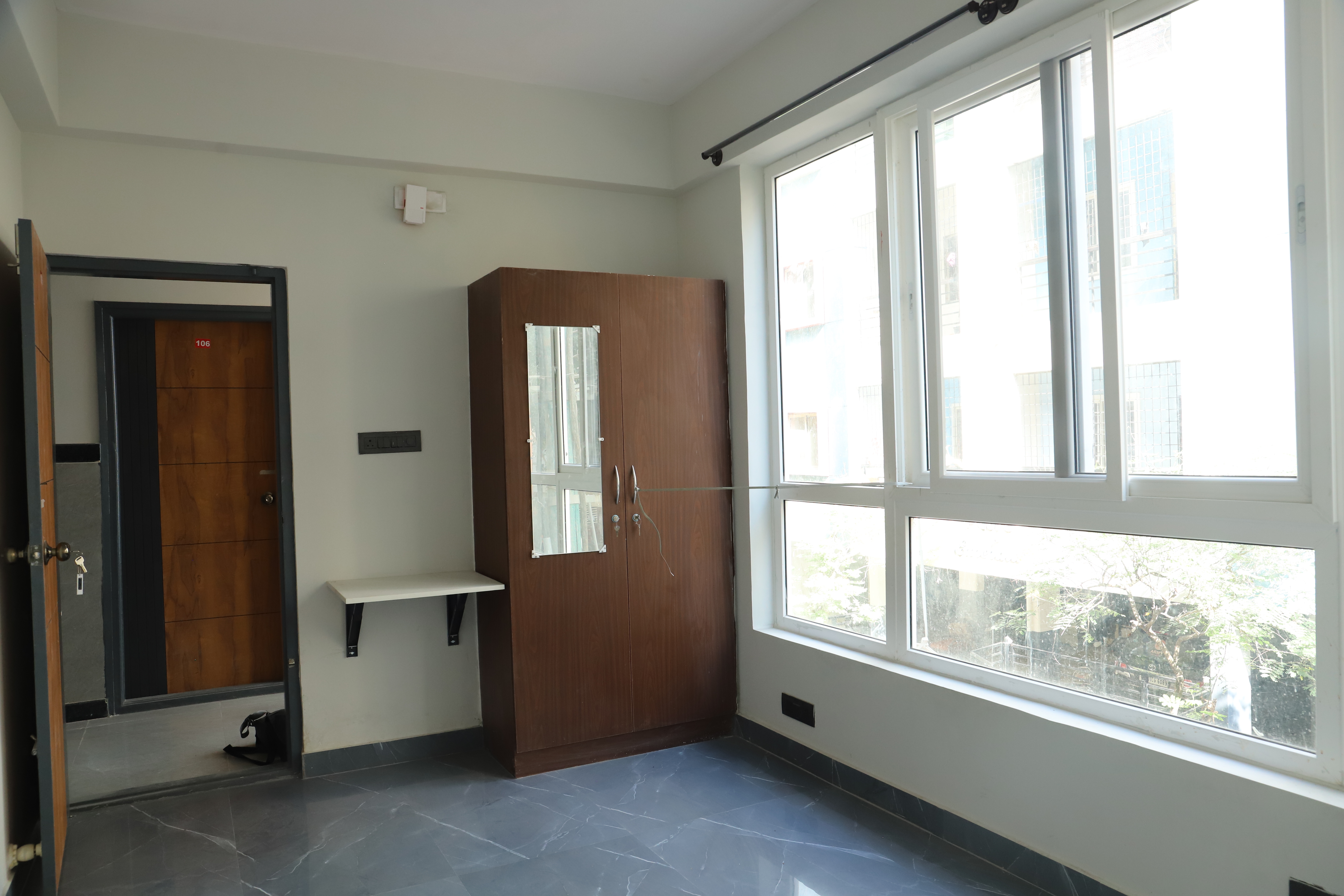 Camera-20250319T150119Z-002 Redrock Hrizon-20260228T162641Z-1-001